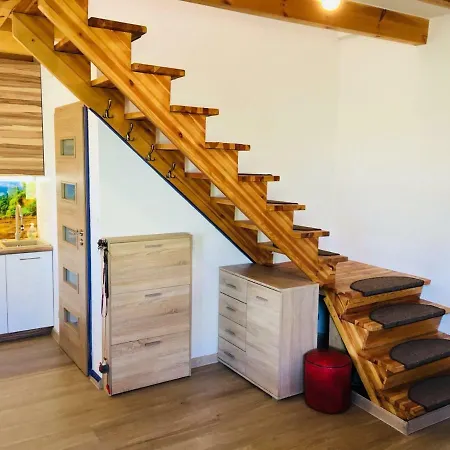 Domki Eden Z Balia I Sauna Lodge *