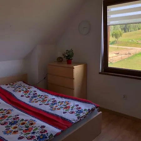 Lodge Domki Eden Z Balia I Sauna Szymbark (Pomerania)